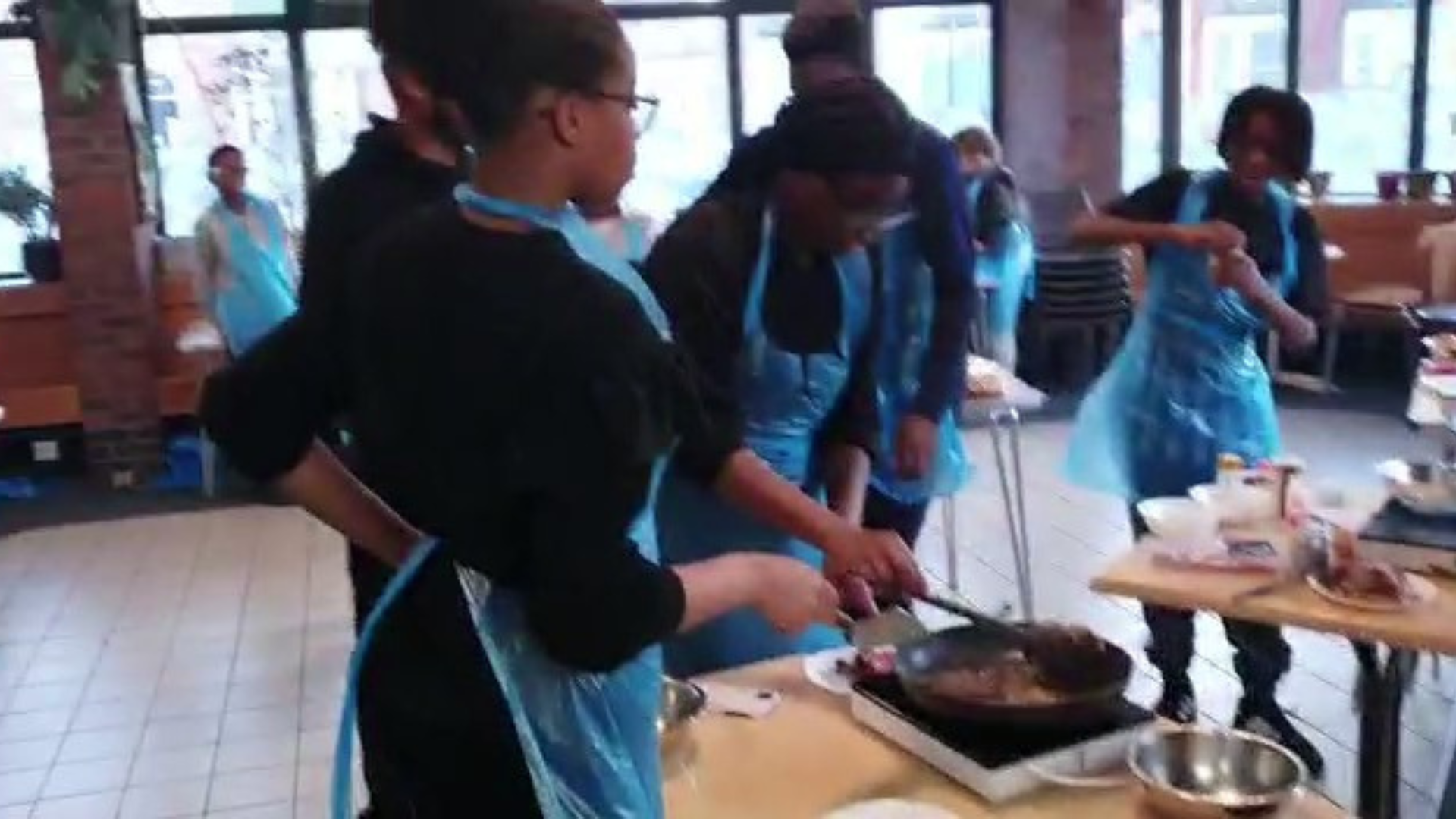 Kid's Cooking in AMCC